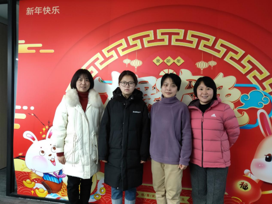 免费观看已满十八岁电视剧两女