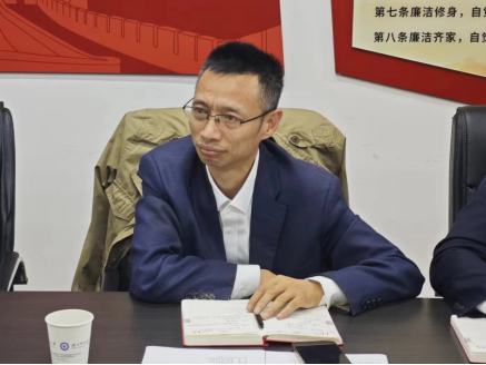 免费观看已满十八岁电视剧两女