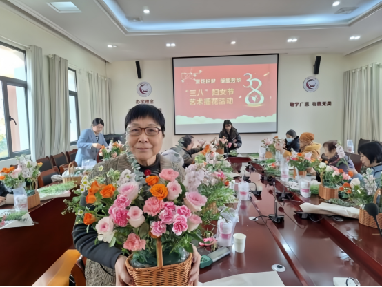 免费观看已满十八岁电视剧两女