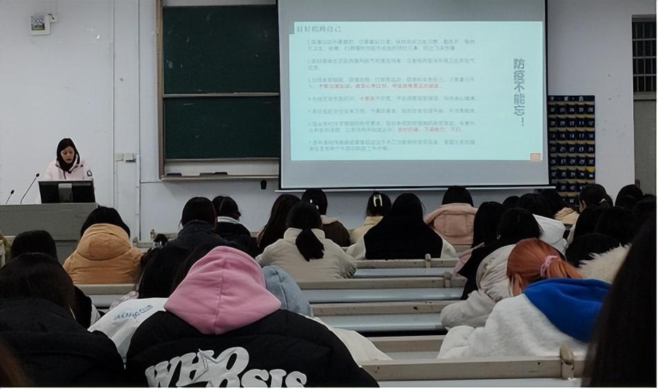 免费观看已满十八岁电视剧两女