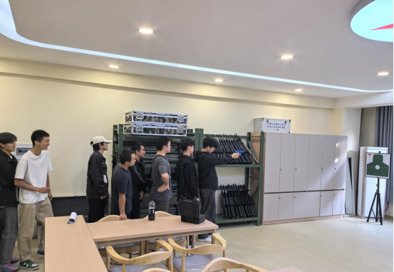 免费观看已满十八岁电视剧两女