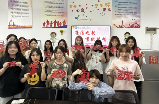 免费观看已满十八岁电视剧两女