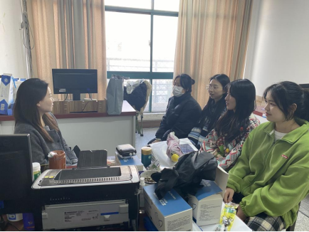免费观看已满十八岁电视剧两女