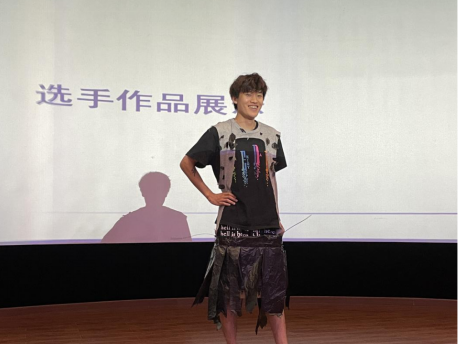 免费观看已满十八岁电视剧两女