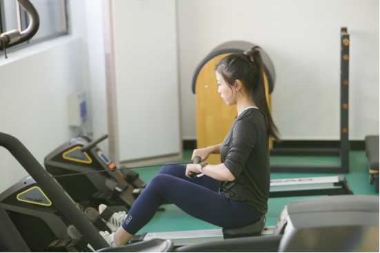 免费观看已满十八岁电视剧两女