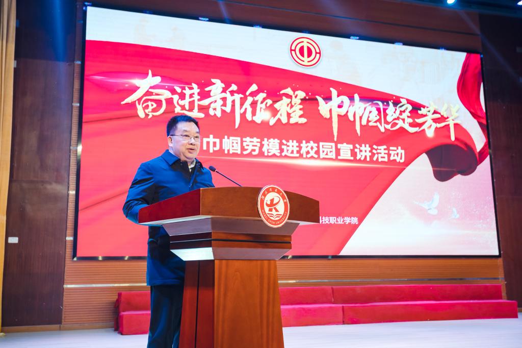 免费观看已满十八岁电视剧两女