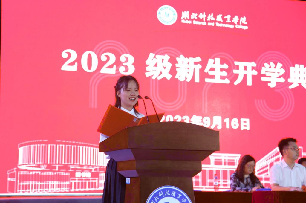 免费观看已满十八岁电视剧两女