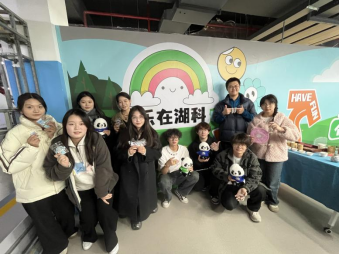 免费观看已满十八岁电视剧两女