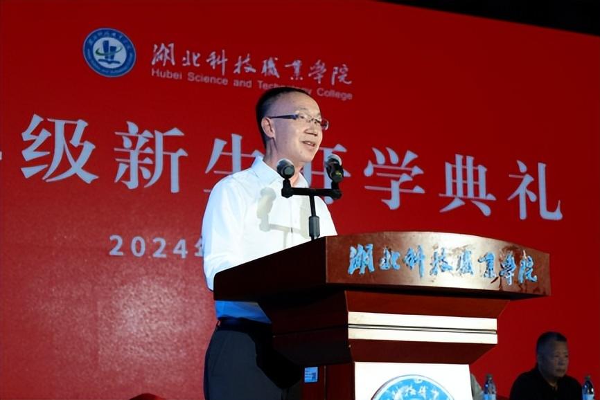 免费观看已满十八岁电视剧两女