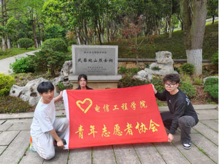 免费观看已满十八岁电视剧两女