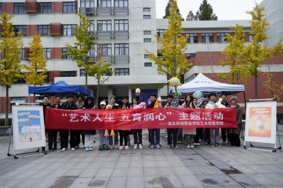 免费观看已满十八岁电视剧两女
