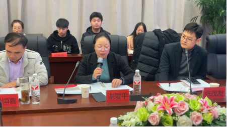 免费观看已满十八岁电视剧两女