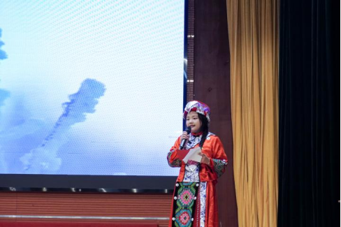 免费观看已满十八岁电视剧两女