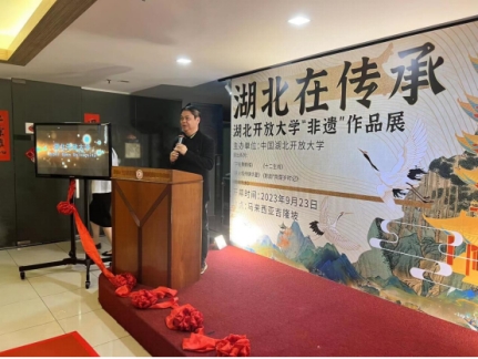 免费观看已满十八岁电视剧两女