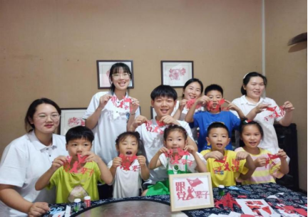 免费观看已满十八岁电视剧两女