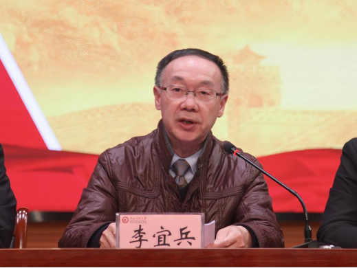 免费观看已满十八岁电视剧两女