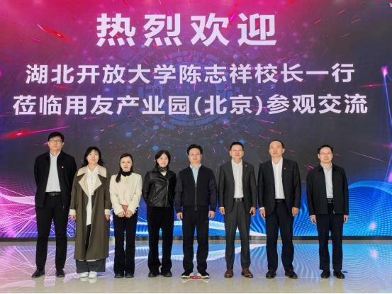 免费观看已满十八岁电视剧两女