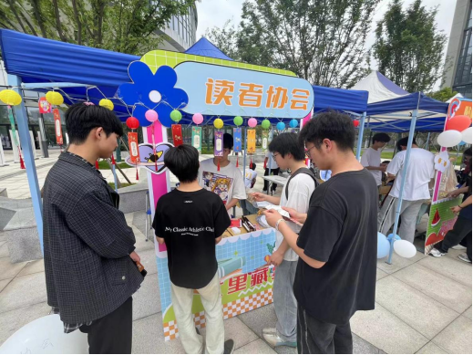 免费观看已满十八岁电视剧两女