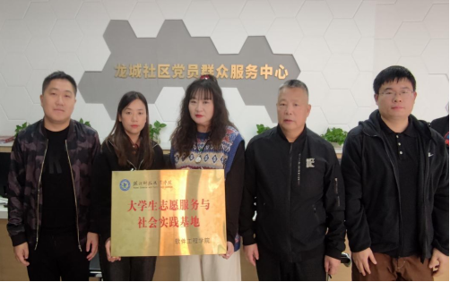 免费观看已满十八岁电视剧两女