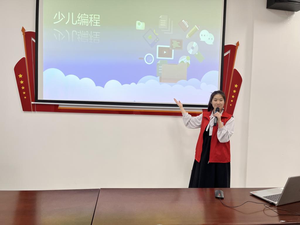 免费观看已满十八岁电视剧两女