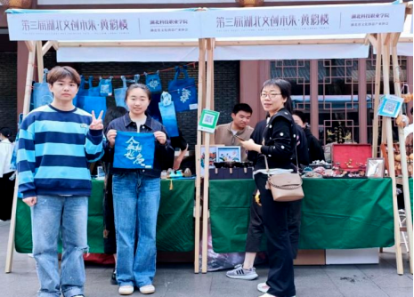 免费观看已满十八岁电视剧两女