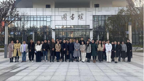 免费观看已满十八岁电视剧两女