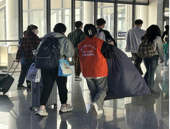 免费观看已满十八岁电视剧两女