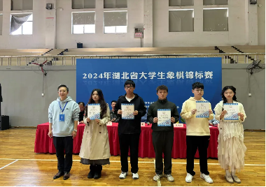 免费观看已满十八岁电视剧两女