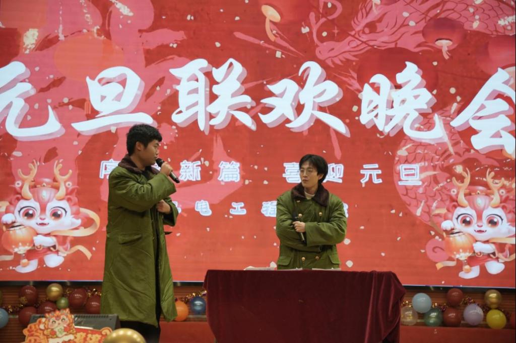 免费观看已满十八岁电视剧两女