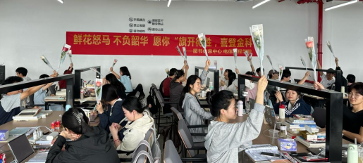 免费观看已满十八岁电视剧两女