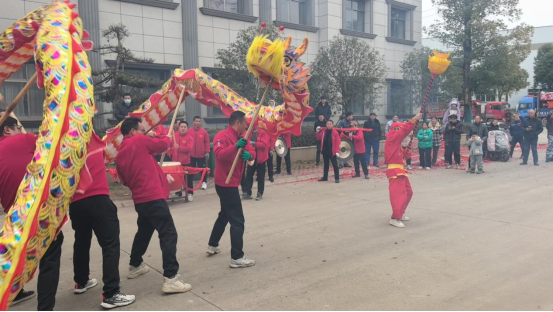 免费观看已满十八岁电视剧两女