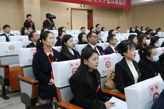 免费观看已满十八岁电视剧两女