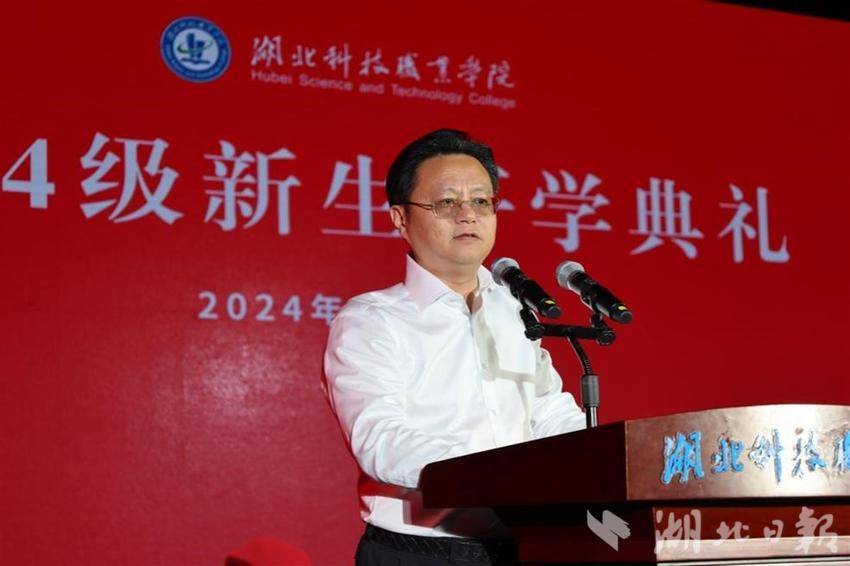 免费观看已满十八岁电视剧两女